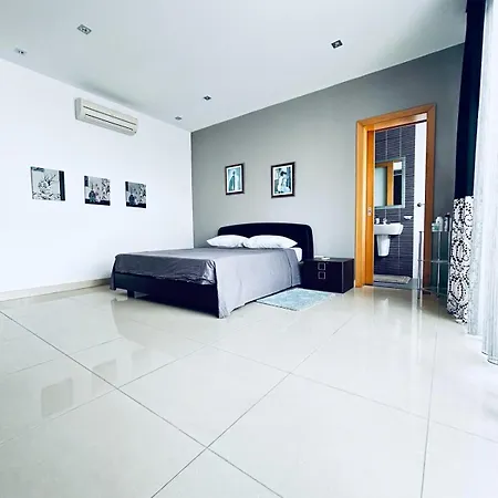Valletta View - Wish Malta Apartment Sliema